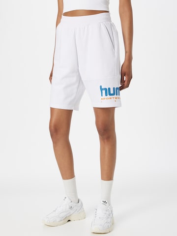Hummel Loose fit Pants in White: front