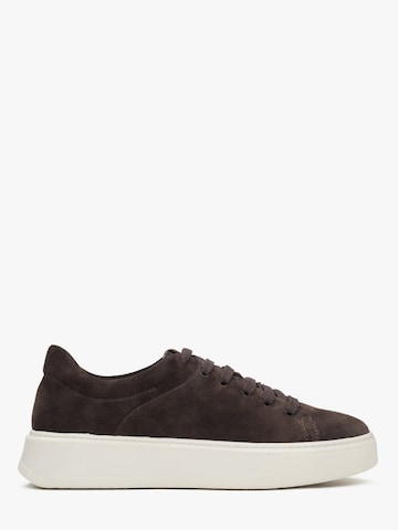 Estro Sneakers '09-2932' in Brown
