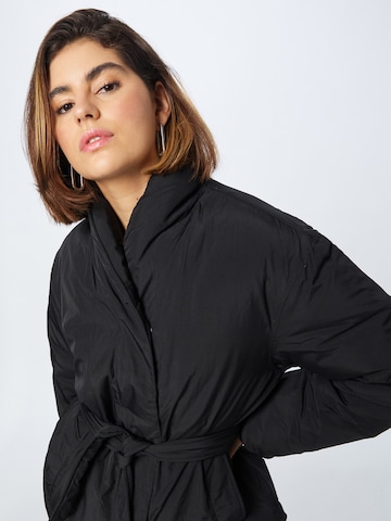 Calvin Klein Jacke in Schwarz