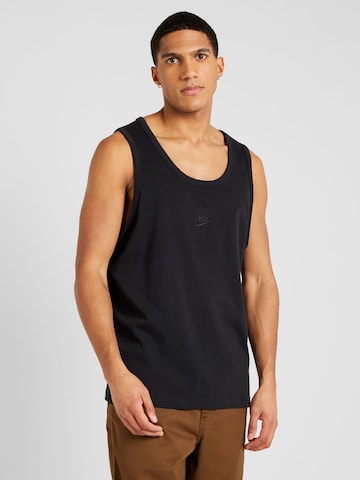 Nike Sportswear T-shirt ' ESSNTL' i svart: framsida