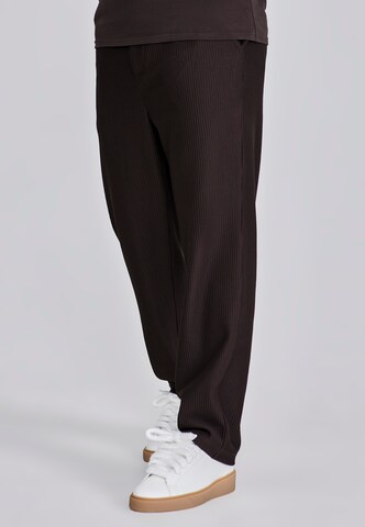 SikSilk Regular Broek in Bruin: voorkant