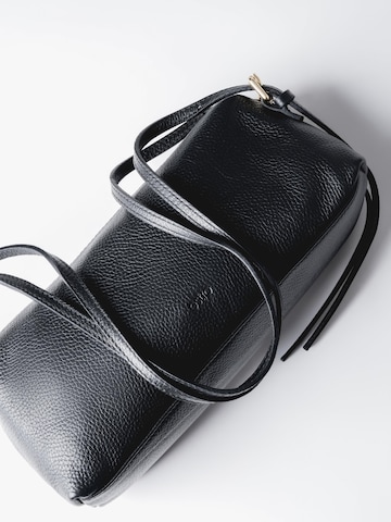 Estro Shoulder bag '86124' in Black