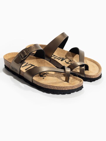 Bayton T-bar sandals 'Diane' in Bronze