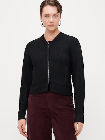 Vero Moda Tall Knit cardigan 'VMHANNA' in Black: front
