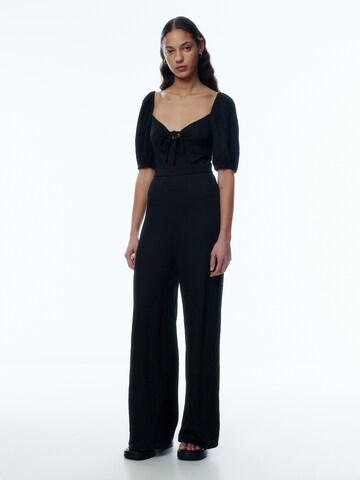 Tuta jumpsuit 'Pheline' di EDITED in nero