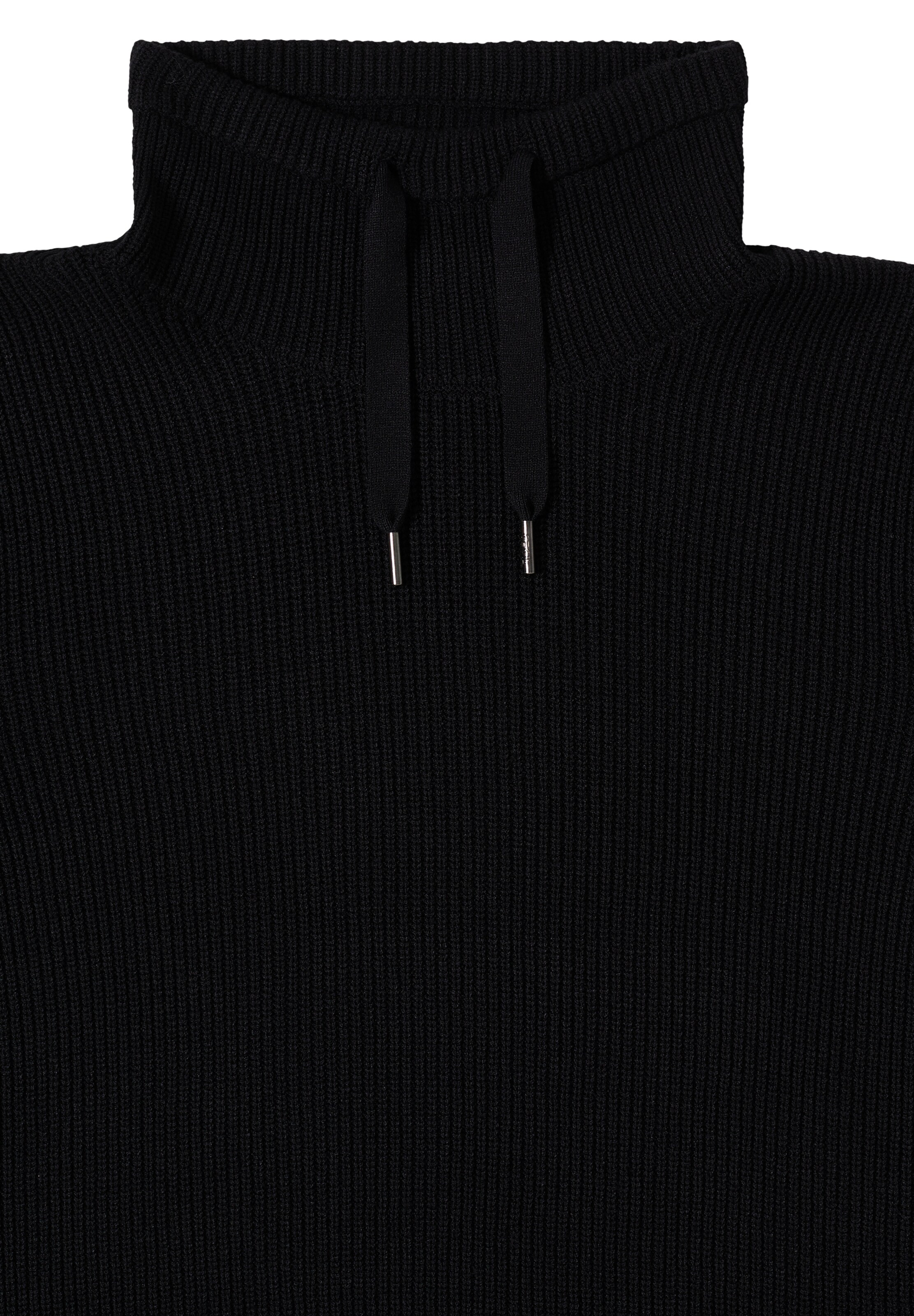 CECIL Sweater in Black