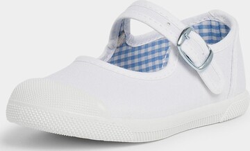 Pisamonas Ballet Flats in White: front
