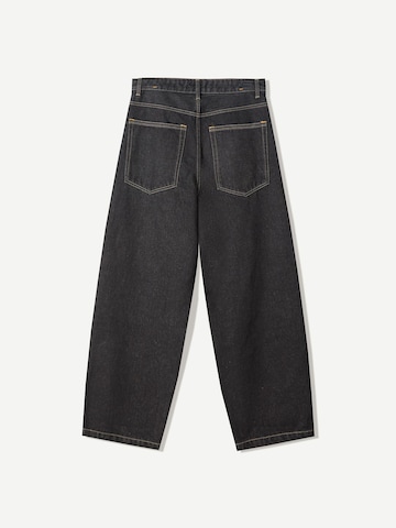 Bershka Baggy Jeans in Grey