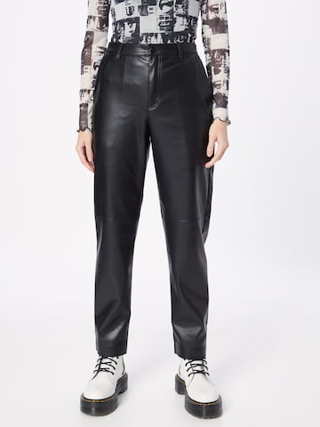 Regular Pantalon 'Kat' Lindex en noir : devant