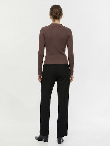 Everly Μπλουζάκι σε καφέ