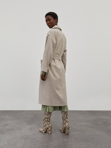 EDITED Between-seasons coat 'Tosca' in Beige