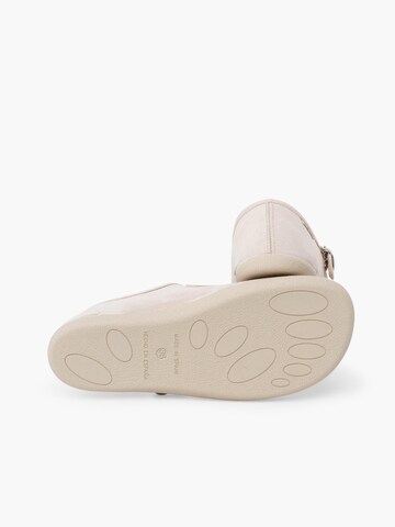 Pisamonas Ballet Flats in Beige