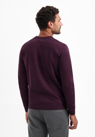 No Excess Pullover in Rot