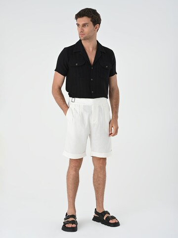Antioch - Ajuste regular Camisa en negro
