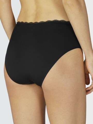 Mey Slip in Black