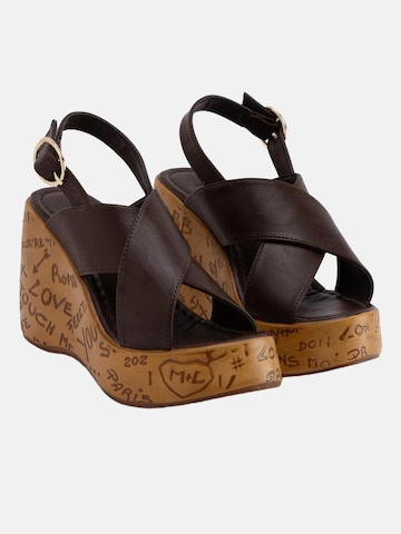 Limoya Sandals in Brown