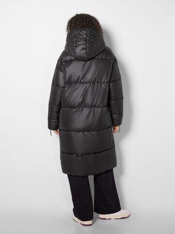 Manteau d’hiver Bershka en noir