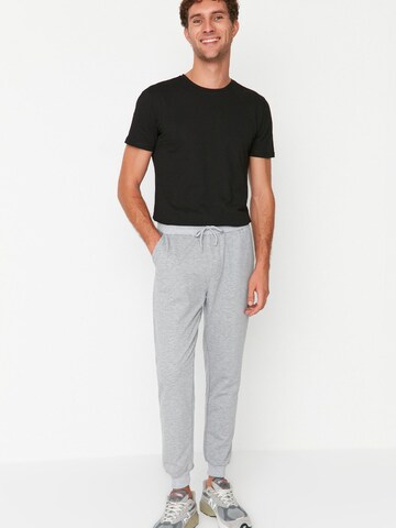 Regular Pantaloni sport de la Trendyol pe gri