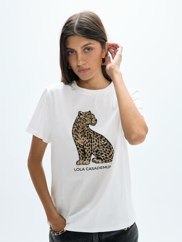 Lola Casademunt - Camiseta en blanco