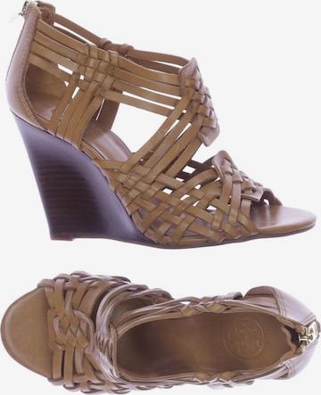Tory Burch Sandals & High-Heeled Sandals in 38,5 in Brown: front