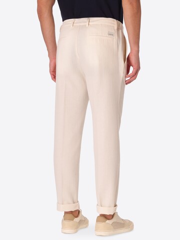 Distretto12 - regular Pantalón plisado 'T. TRIFOGLIO' en beige