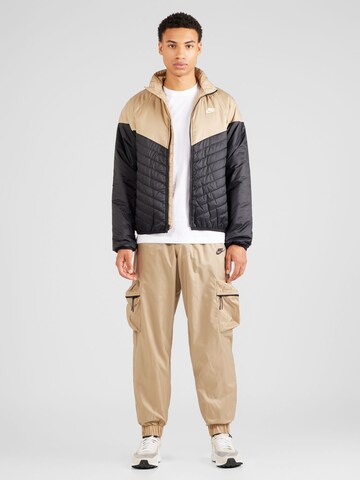 Nike Sportswear Tapered Cargobyxa i grön