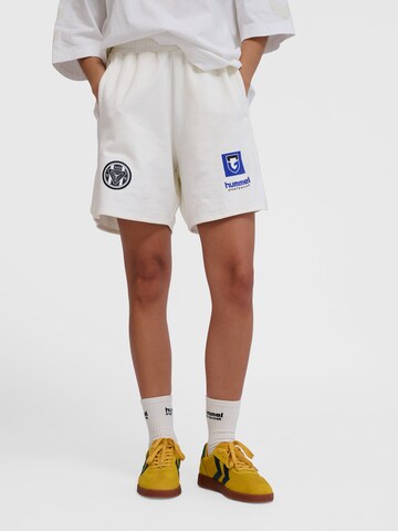 Hummel Loosefit Sportsbukser 'Gamba' i hvid: forside