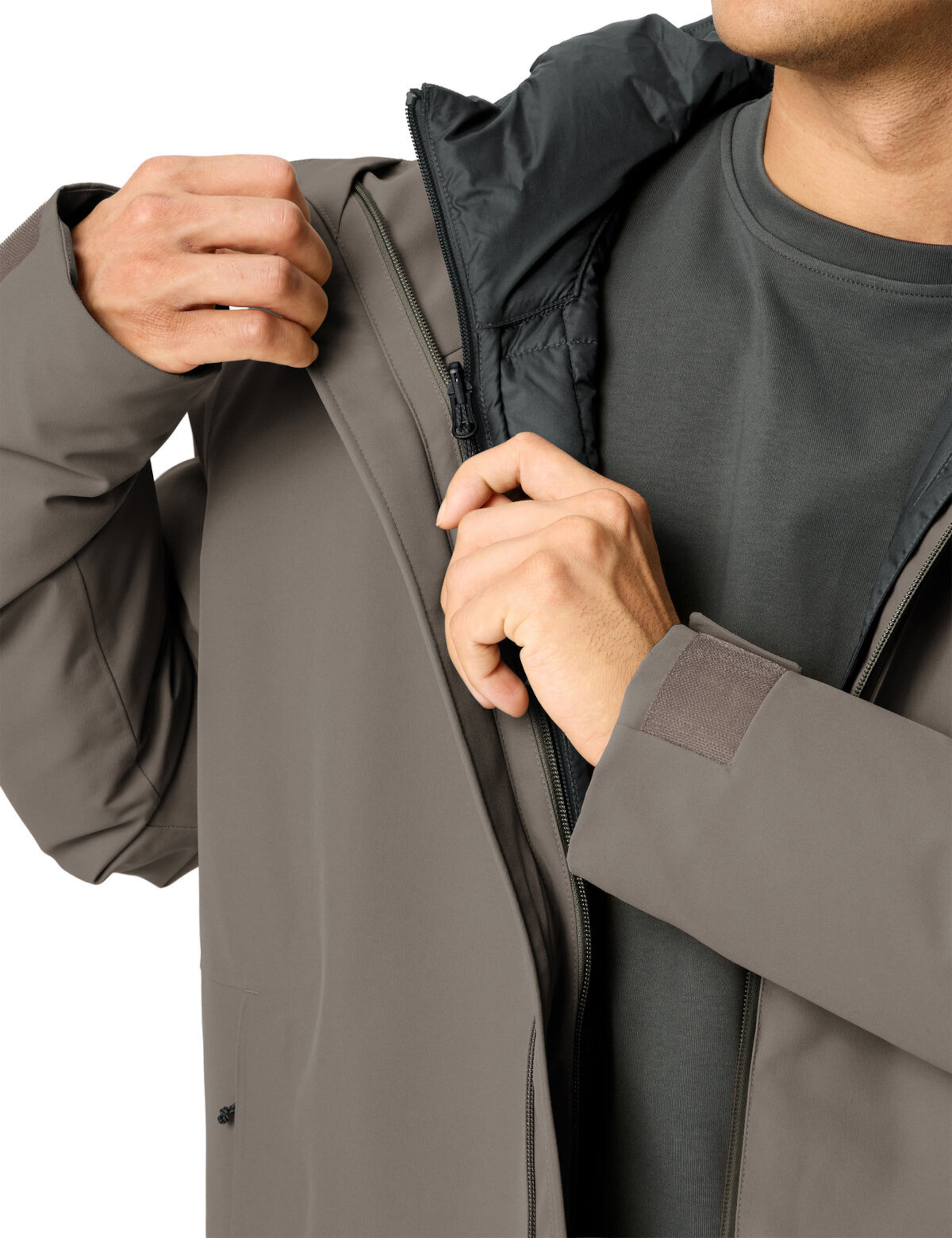 VAUDE Sports jacket 'Mineo' in Brown