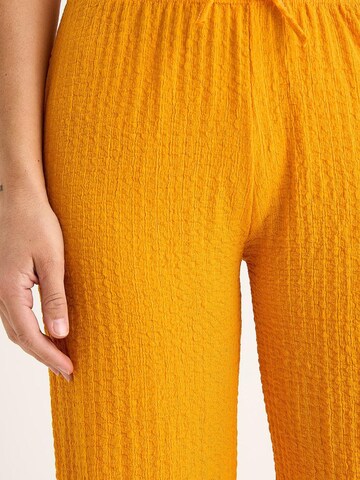 Wide Leg Pantalon Bianco Lucci en jaune
