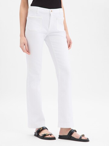 BRAX Regular Jeans in White: front