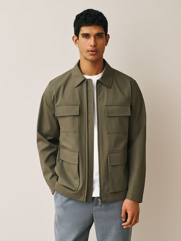 Next Tussenjas in Groen: voorkant