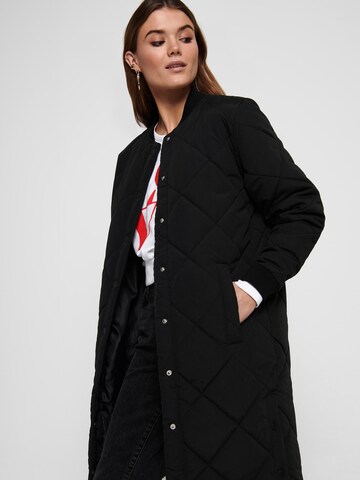 JDY Between-seasons coat 'DIANA' in Black