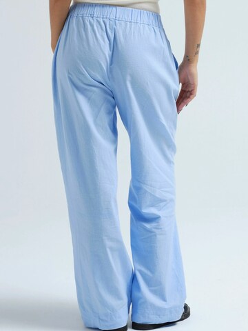 Seamless Basic Regular Pants ' Lago pants ' in Blue