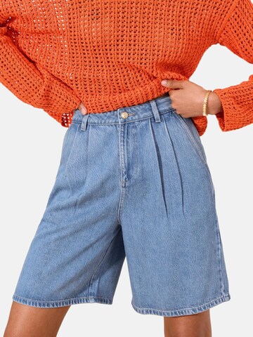 Lipsy Loosefit Bandplooi jeans in Blauw: voorkant