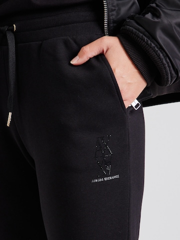 ARMANI EXCHANGE Дънки Tapered Leg Панталон в черно