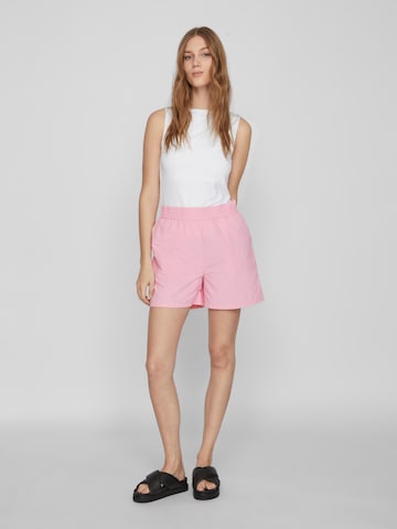 VILA Regular Shorts in Pink