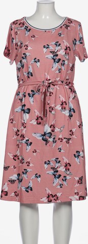 Kenny S. Dress in XXL in Pink: front