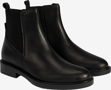 Desa Boots 'Stiefeletten' in Black: front