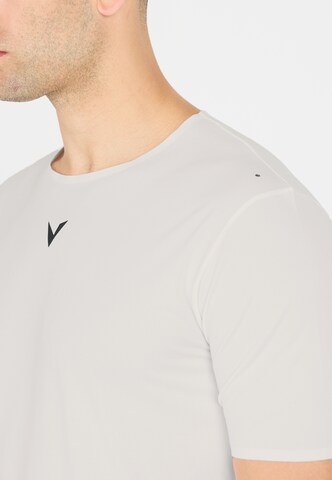 Virtus Performance shirt 'Ayaan' in White