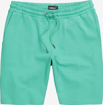 Men Plus Regular Shorts in Grün: Vorderseite