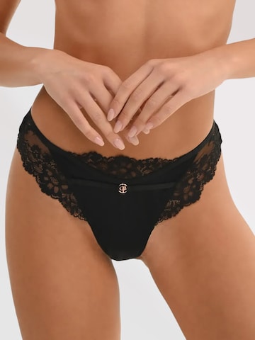 String 'Sienna' di Gianna Bellucci in nero