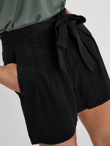 VERO MODA - regular Pantalón plisado 'Mia' en negro