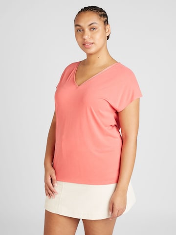 ONLY Carmakoma - Camisa 'FREE LIFE' em rosa: frente