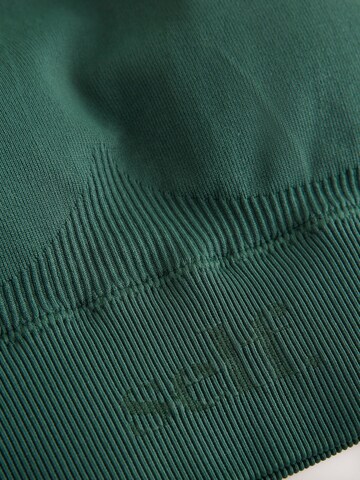 self. Top in Groen