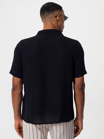 Regular fit Cămașă de la Antioch pe negru