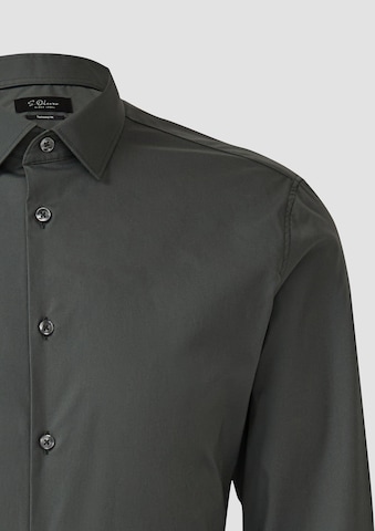 Coupe slim Chemise business s.Oliver BLACK LABEL en gris
