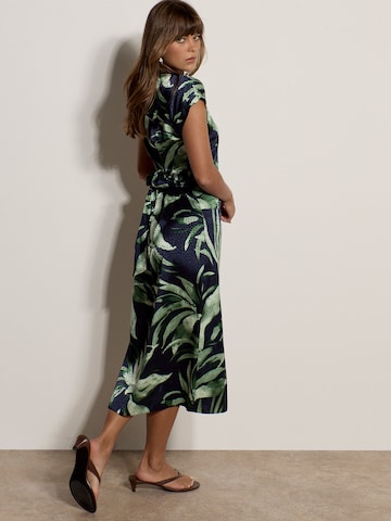 Robe ' ' Apricot en bleu