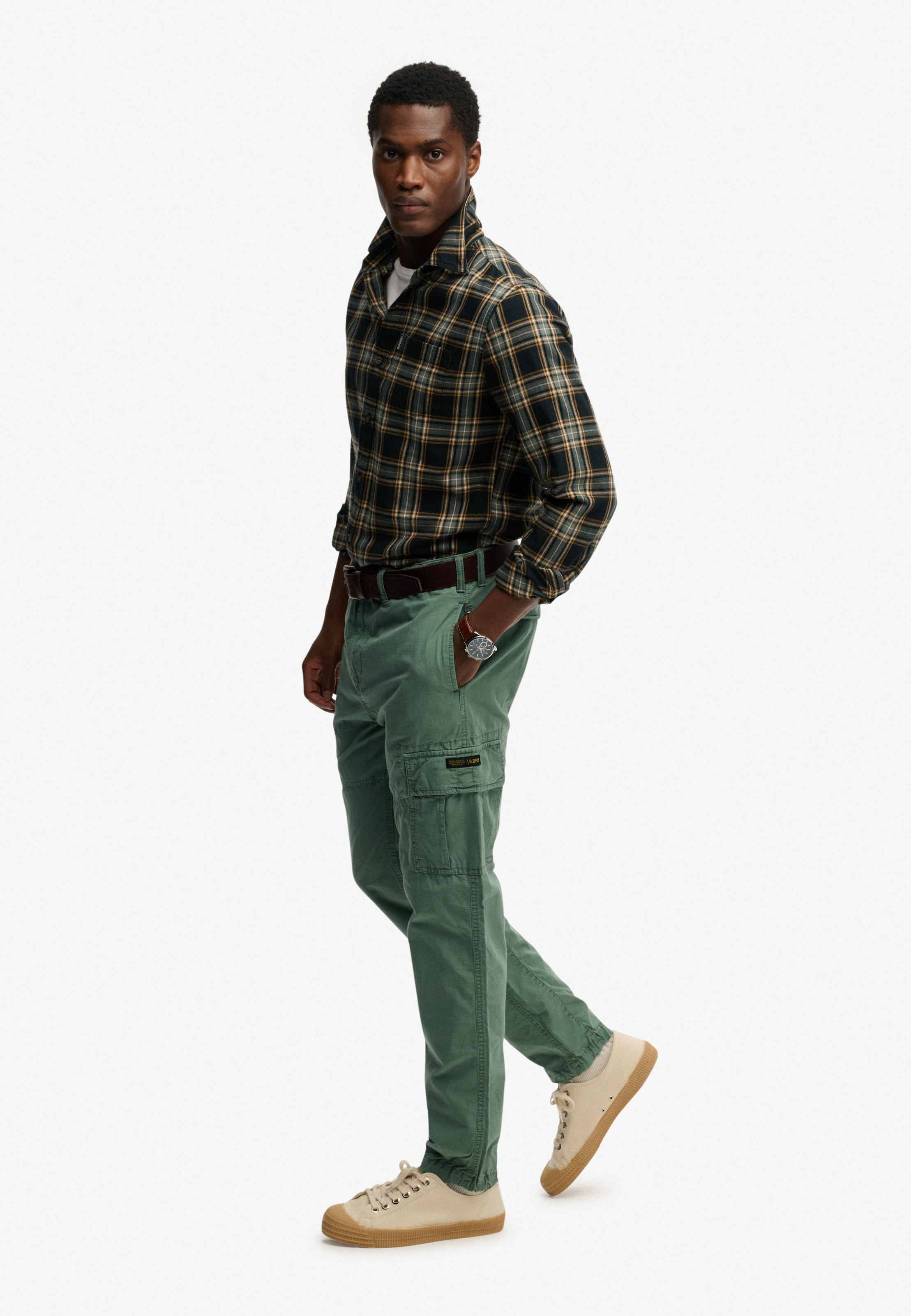 Superdry & Co Regular Hose in Grün