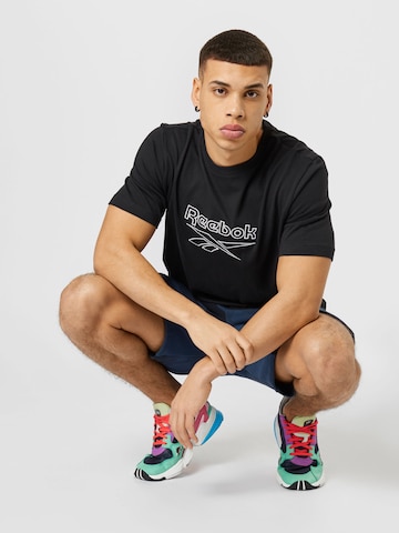 Reebok Bluser & t-shirts 'Vector' i sort