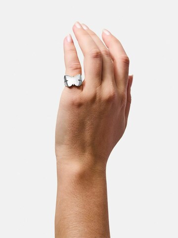 Jane Kønig Ring i sølv: forside